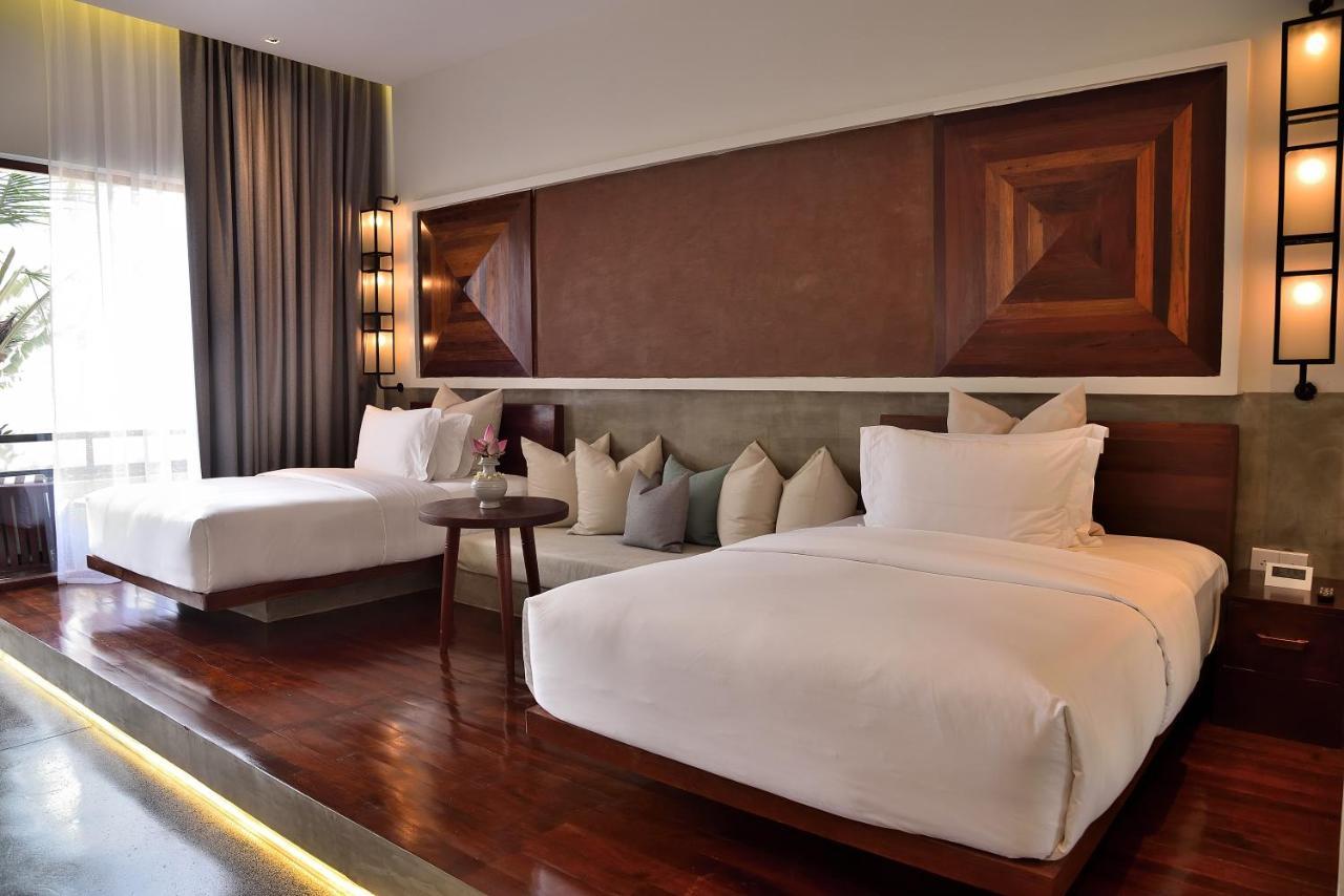 Shintana Saya La Maison Hotel